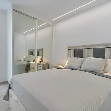 Brand New - Ocean Views - Sunset Terrace - Pool Apartment Puerto Rico (Gran Canaria)